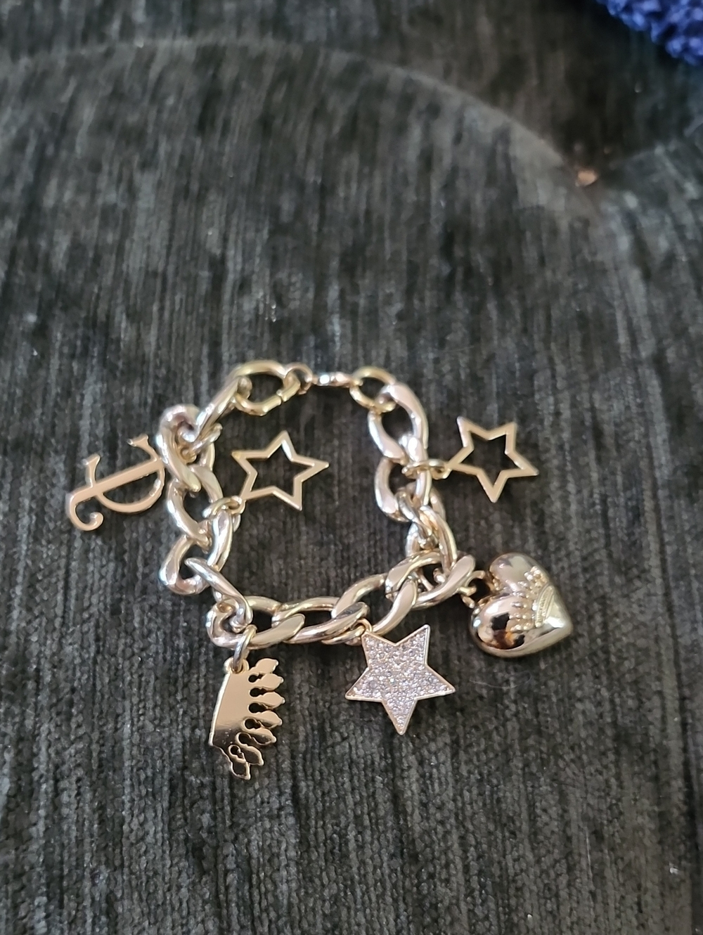 Juicy Couture Gold Star & Heart Charm Bracelet - Women Jewelry Goldplated